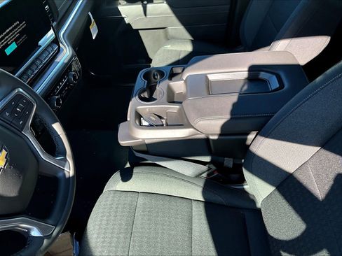 New 2026 Chevrolet Silverado 1500 LT image 14