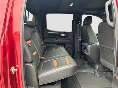 Certified 2023 GMC Sierra 1500 AT4 w/ Technology Package image 26