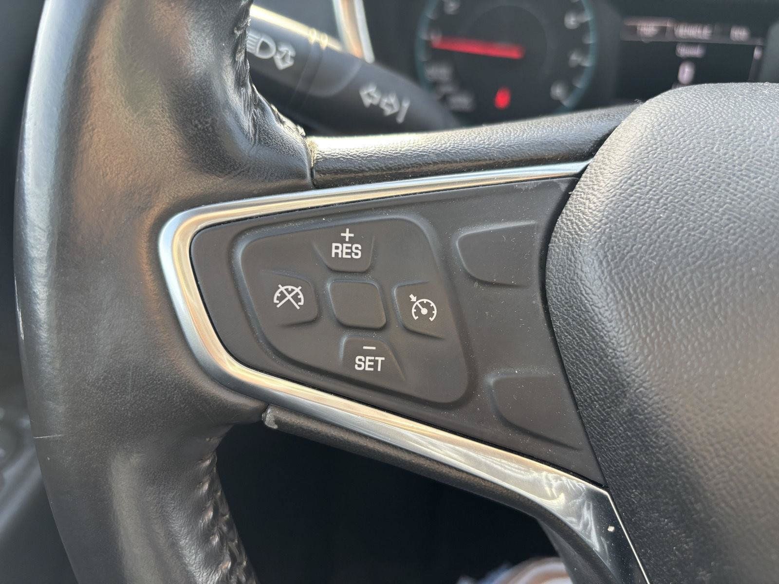 Used 2018 Chevrolet Equinox LT AWD/4WD image 21