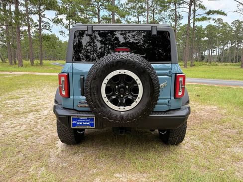 Used 2022 Ford Bronco Badlands AWD/4WD image 4