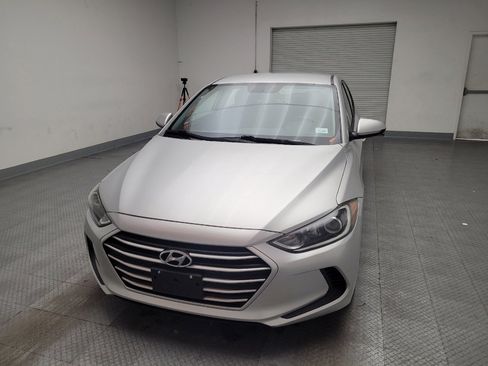 Used 2017 Hyundai Elantra SE image 15