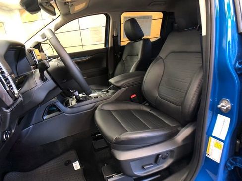 New 2025 Ford Ranger Lariat w/ Black Appearance Package image 10