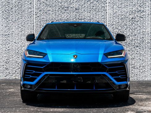 Used 2019 Lamborghini Urus AWD/4WD image 18