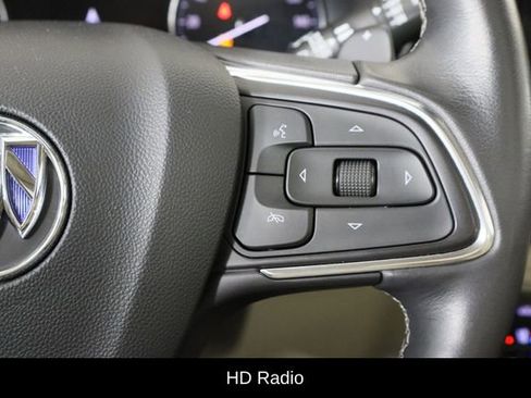 Used 2023 Buick Envision Avenir image 10