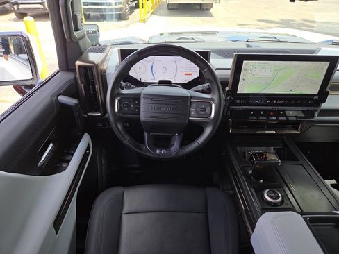 Used 2024 GMC Hummer EV 2X w/ LPO, Illumination Package AWD/4WD image 27
