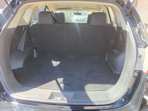Used 2014 Nissan Rogue S w/ Convenience Package FWD image 48