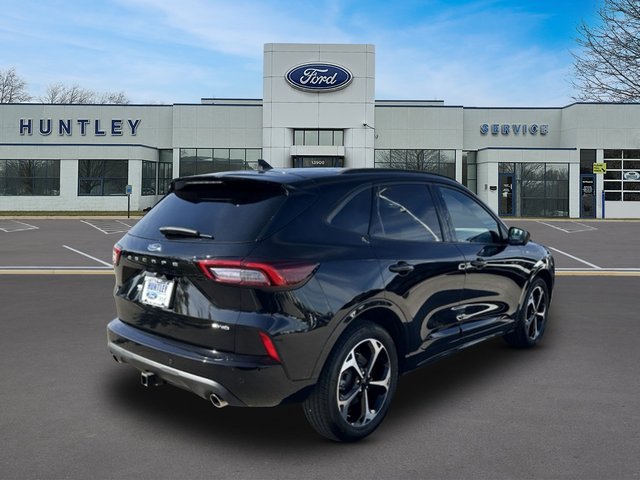 Used 2023 Ford Escape ST-Line Select w/ Tech Pack #2 AWD/4WD image 3