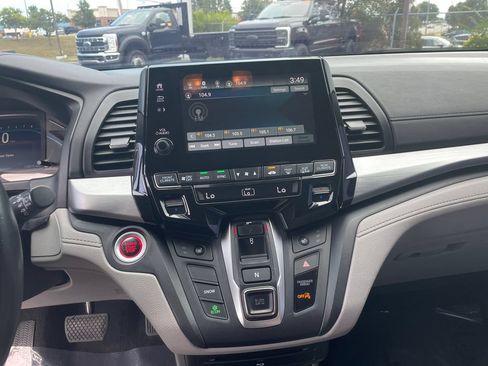 Used 2018 Honda Odyssey EX-L image 20