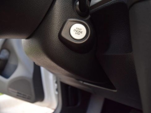 Used 2013 Volkswagen Golf TDI image 71