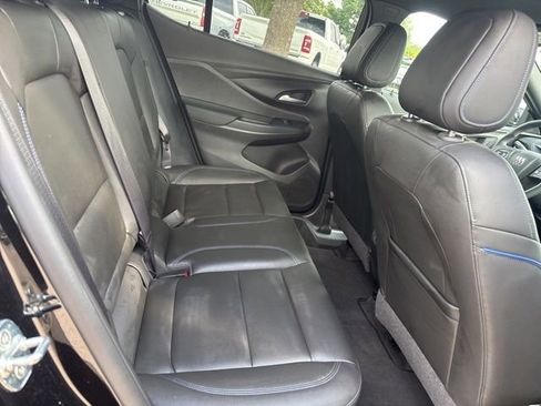 Used 2024 Buick Envista Sport Touring w/ Convenience I Package FWD image 12