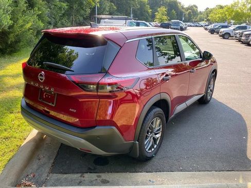 Used 2023 Nissan Rogue S AWD/4WD image 31