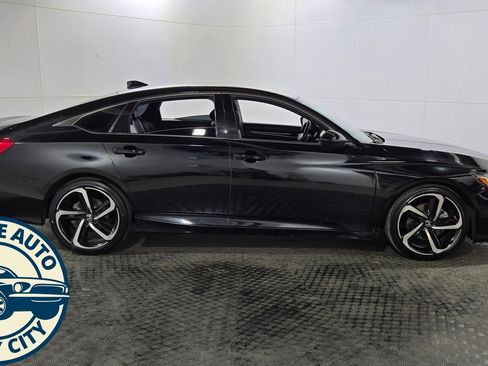 Used 2021 Honda Accord Sport image 8