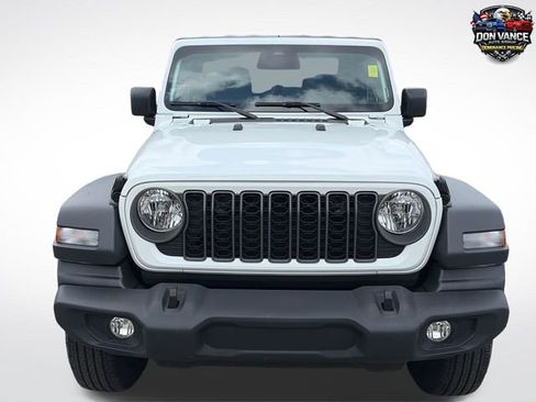 Used 2025 Jeep Wrangler Unlimited Sport AWD/4WD image 8