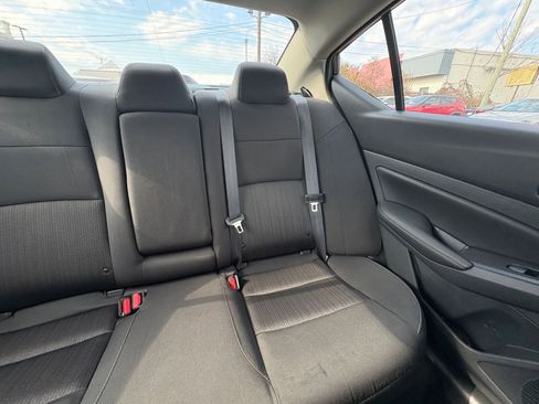 Used 2025 Nissan Altima 2.5 SV image 38