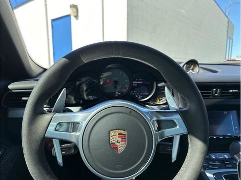 Used 2014 Porsche 911 GT3 image 19