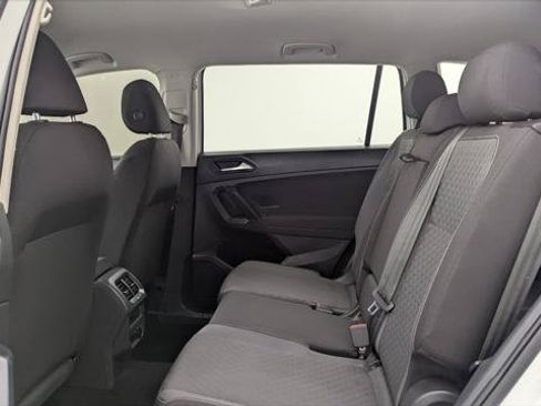 Used 2021 Volkswagen Tiguan S FWD image 18