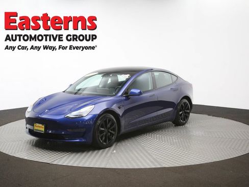 Used 2021 Tesla Model 3 Standard Range Plus image 54