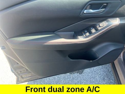 Certified 2025 Nissan Rogue SV image 12