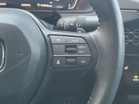Used 2025 Honda Accord Sport image 29