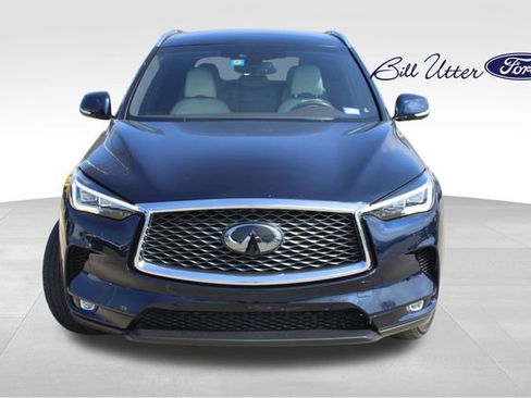 Used 2019 INFINITI QX50 Essential w/ Sensory Package image 2