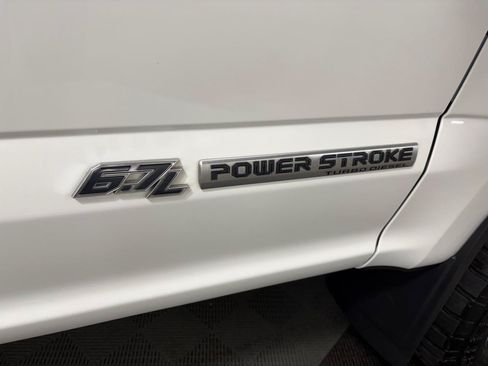 Used 2021 Ford F250 Platinum AWD/4WD image 14