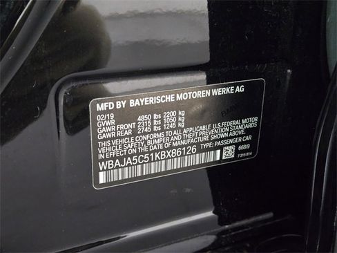 Used 2019 BMW 530i w/ Convenience Package image 30