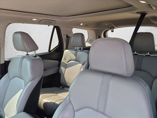 Used 2024 Honda Pilot Touring image 17