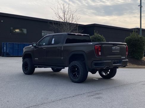 Used 2023 GMC Sierra 1500 Elevation image 15