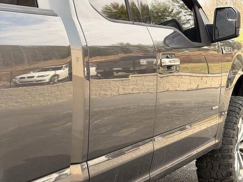 Used 2016 Ford F150 XLT w/ Equipment Group 301A Mid image 15