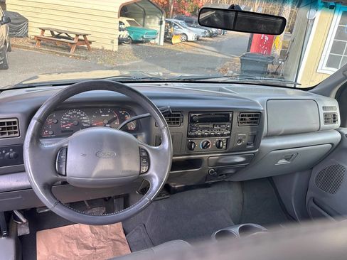 Used 2002 Ford F350 Lariat image 20