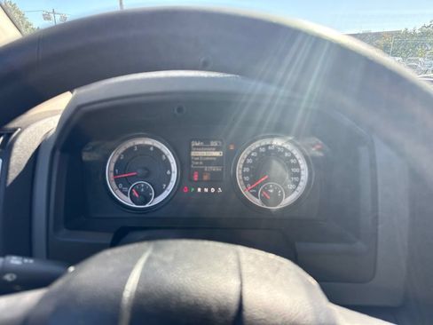 Used 2019 RAM 1500 Classic SLT RWD image 8