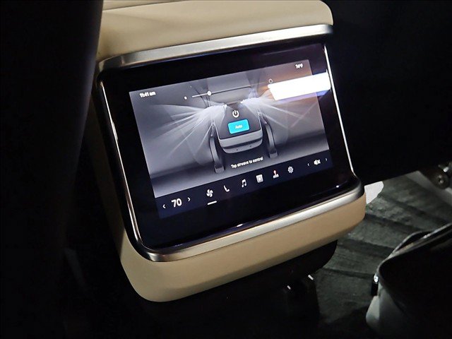 Used 2022 Tesla Model S AWD/4WD image 18