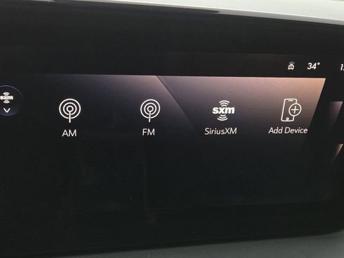 Used 2024 Buick Encore GX Sport Touring image 4