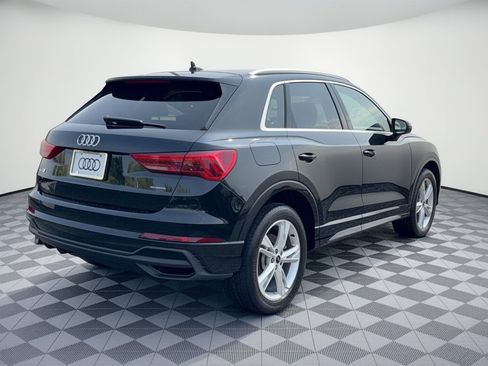 Used 2023 Audi Q3 2.0T Premium w/ Convenience Package AWD/4WD image 9