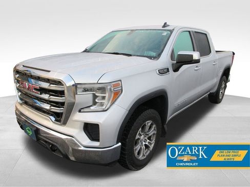 Certified 2019 GMC Sierra 1500 SLE w/ SLE Value Package AWD/4WD image 1