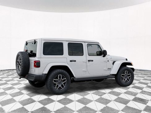 New 2026 Jeep Wrangler Unlimited Sahara AWD/4WD image 5