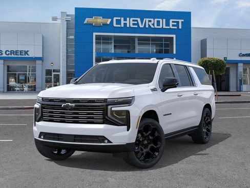 New 2026 Chevrolet Suburban High Country AWD/4WD image 7