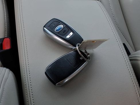 Certified 2023 Subaru Impreza 2.0i Limited image 33