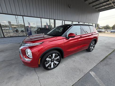 Used 2025 Mitsubishi Outlander SEL AWD/4WD image 8