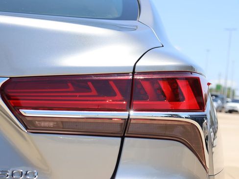 Used 2018 Lexus LS 500 image 13