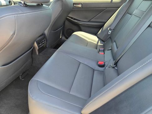 Used 2025 Lexus IS 300 F Sport RWD image 16
