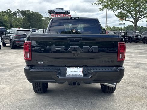 New 2025 RAM 2500 Big Horn AWD/4WD image 6