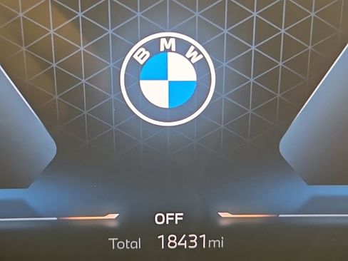 Certified 2024 BMW X1 xDrive28i w/ Convenience Package image 21