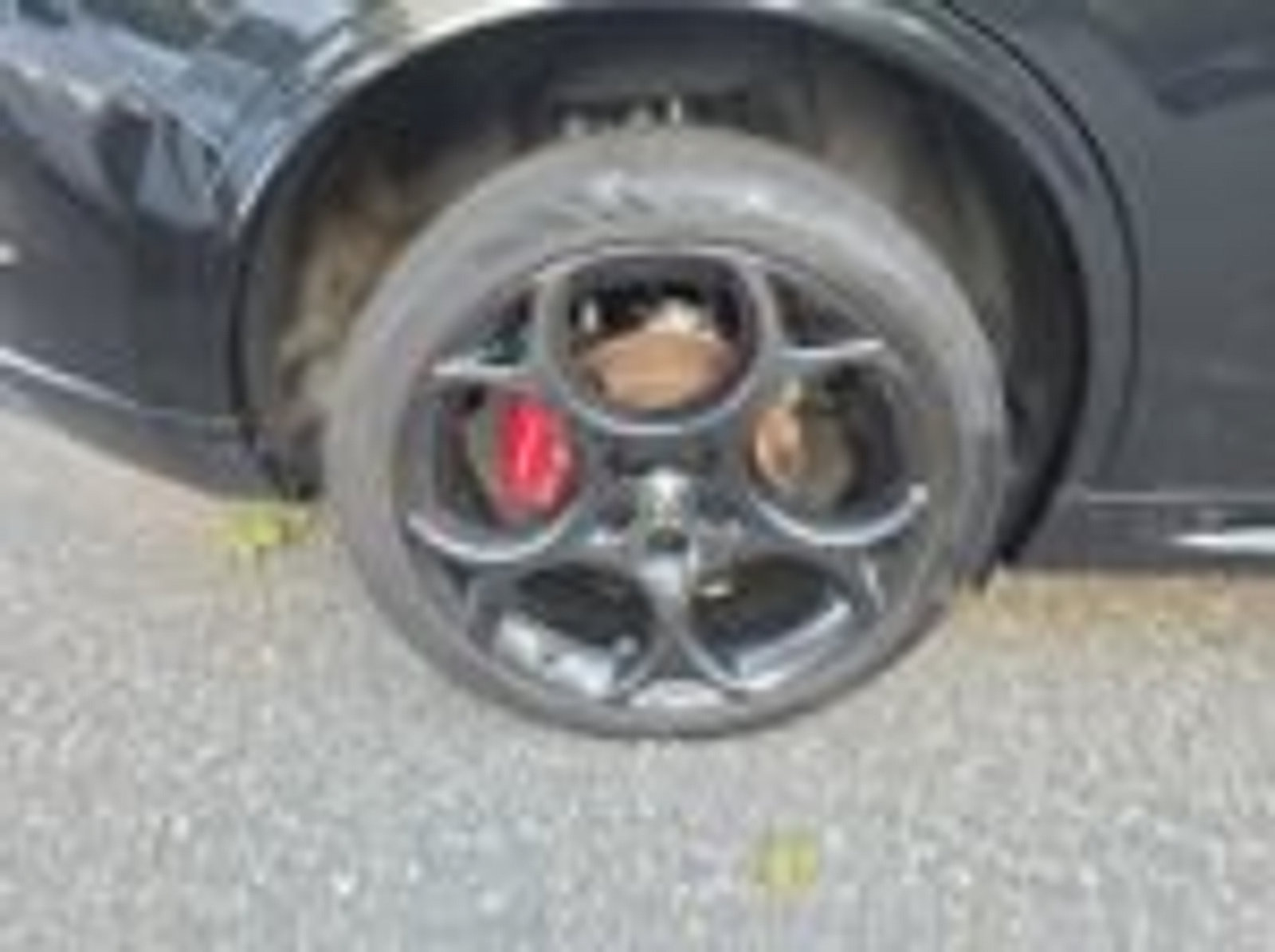 Used 2023 Alfa Romeo Stelvio Veloce AWD/4WD image 16
