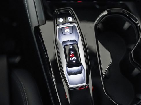 New 2025 Audi Q5 Premium Plus image 18