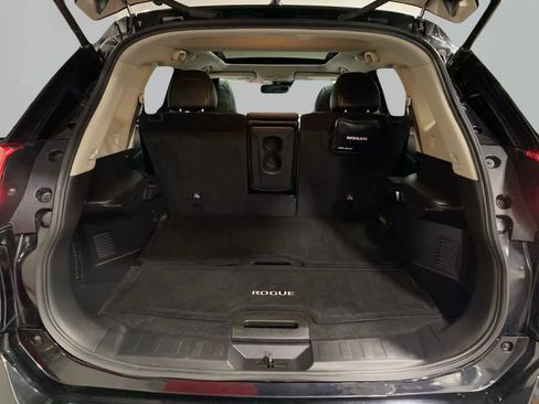 Certified 2018 Nissan Rogue SL w/ Premium Package image 25