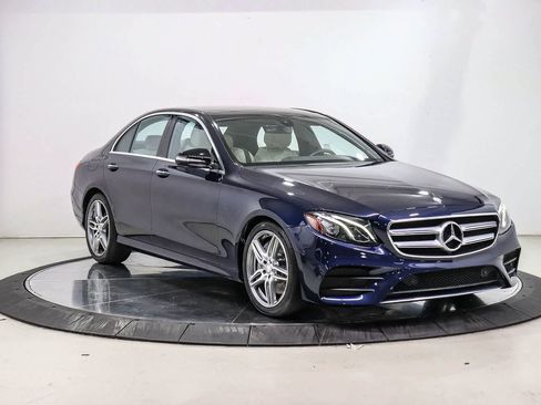 Used 2017 Mercedes-Benz E 300 image 5