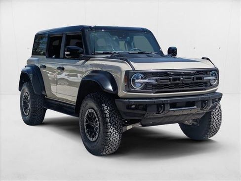 New 2025 Ford Bronco Raptor image 8