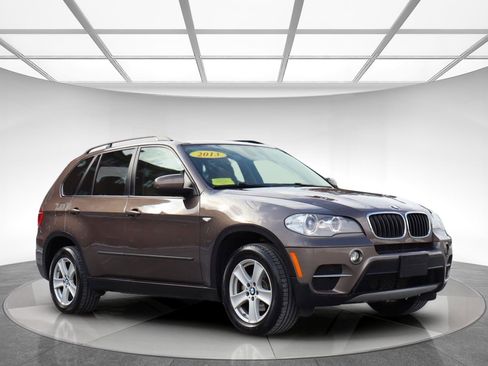 Used 2013 BMW X5 xDrive35i image 3
