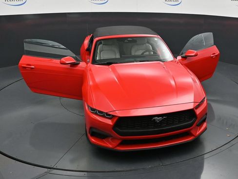 Used 2024 Ford Mustang Premium RWD image 34